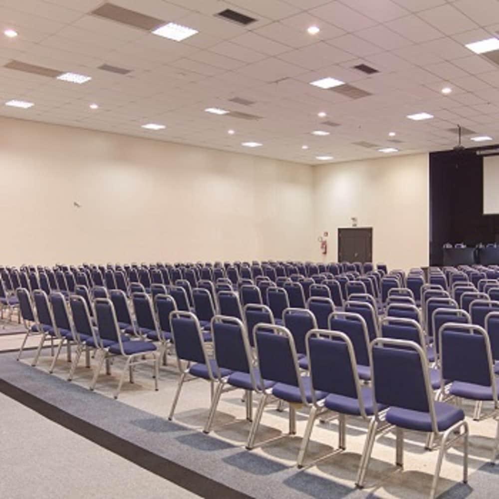 Bourbon Convention Ponta Grossa (Parana)
