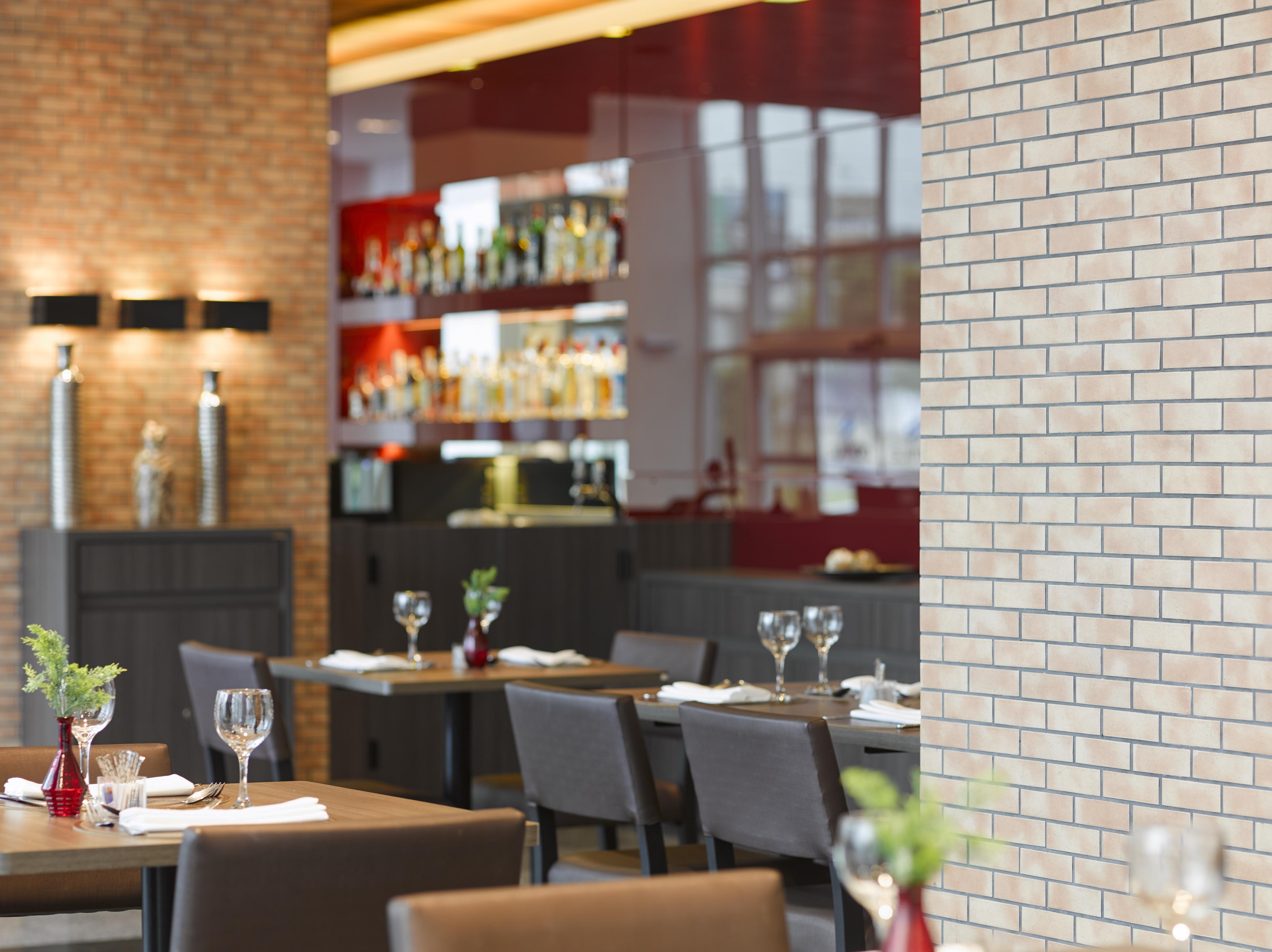 Bourbon Convention Hotel